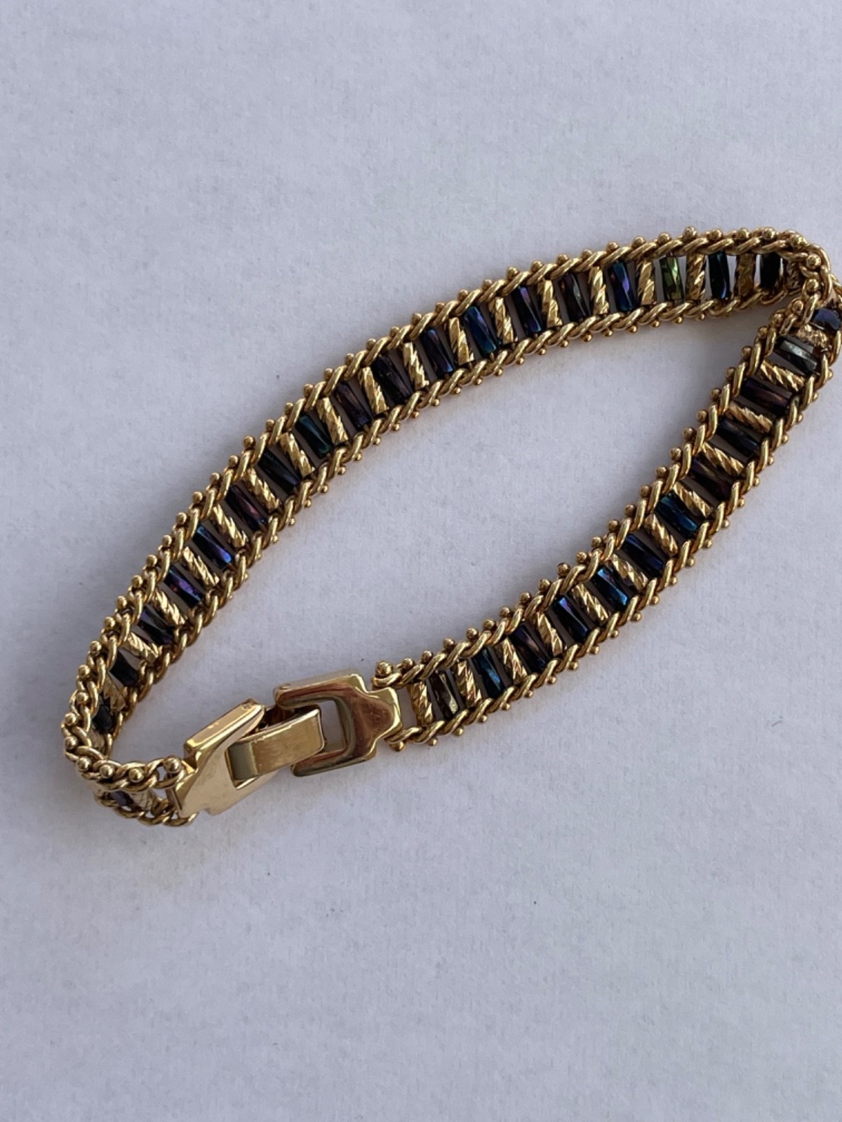 Set of 2 handcrafted irridescent beaded bracelets