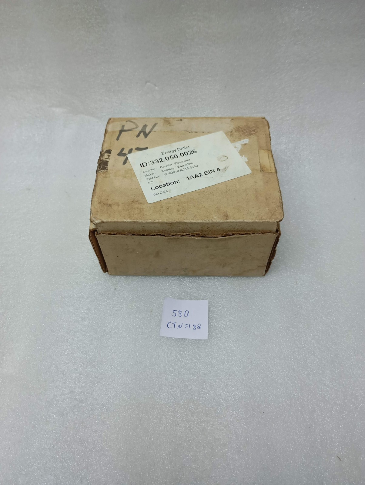 Durant EATON CO. Model. 6-YE-40724-403-ER COUNTER FLOWMETER PANEL MOUNT  115V