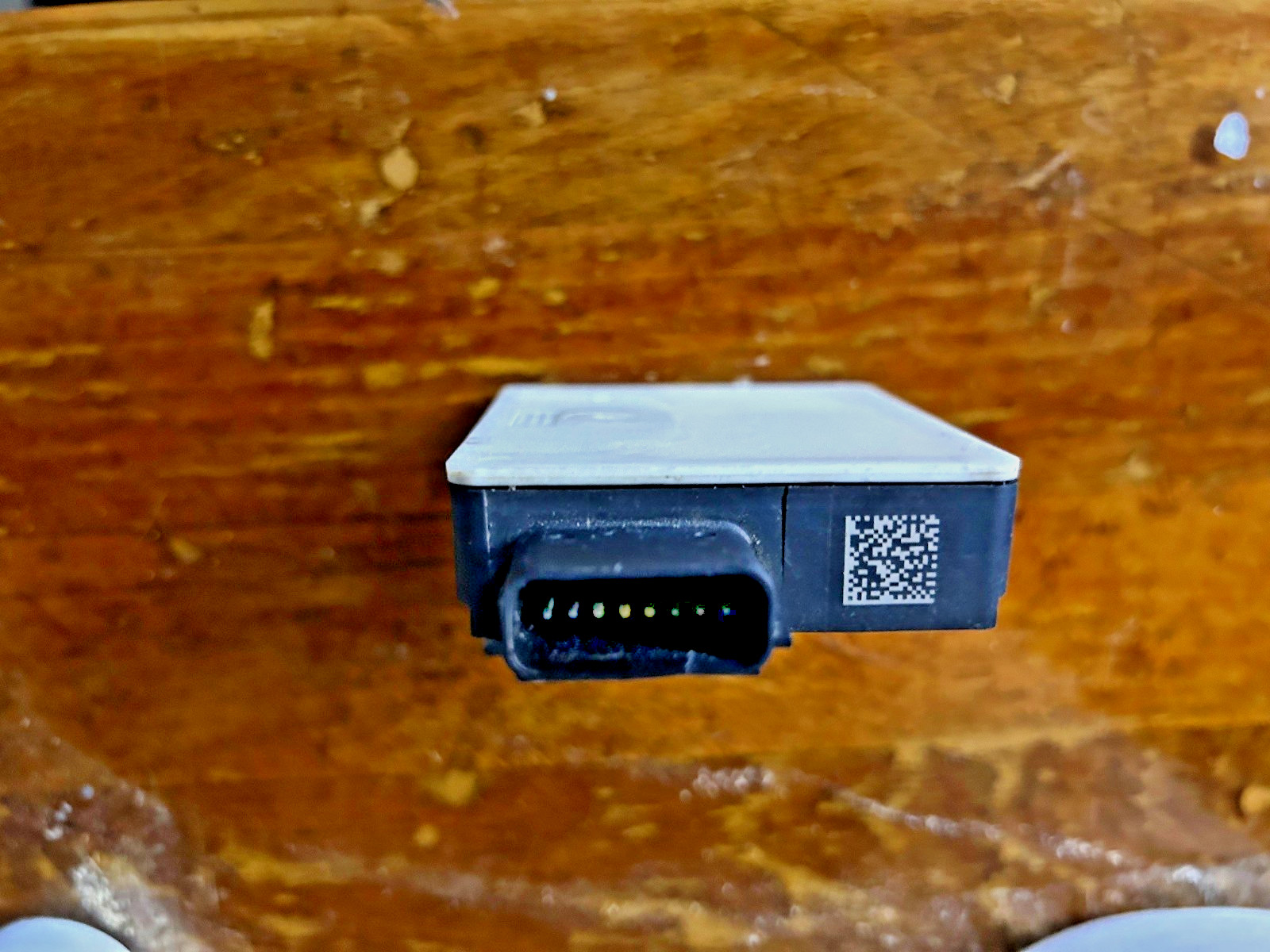Genuine Mopar Blind Spot Detection Module 04672794AF USED (1)