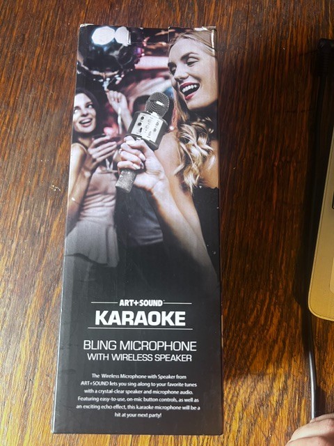 Karaoke Bling Bluetooth Microphone with Wireless Speaker | Art+Sound