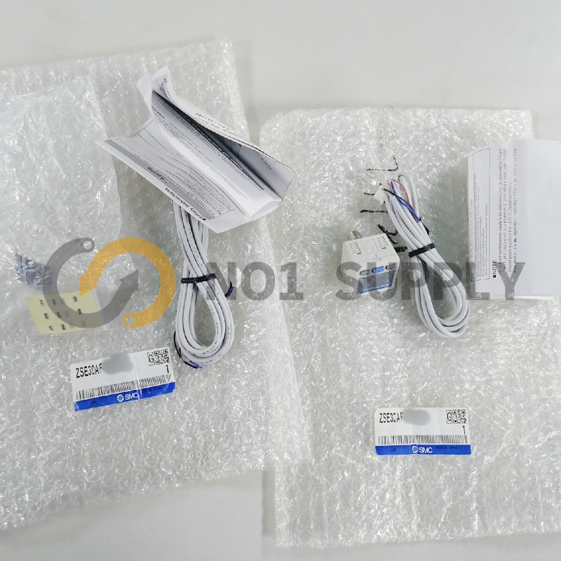 1PC NEW SMC ZSE30AF-01-C-G Pressure Switch Fast delivery ZSE30AF01CG