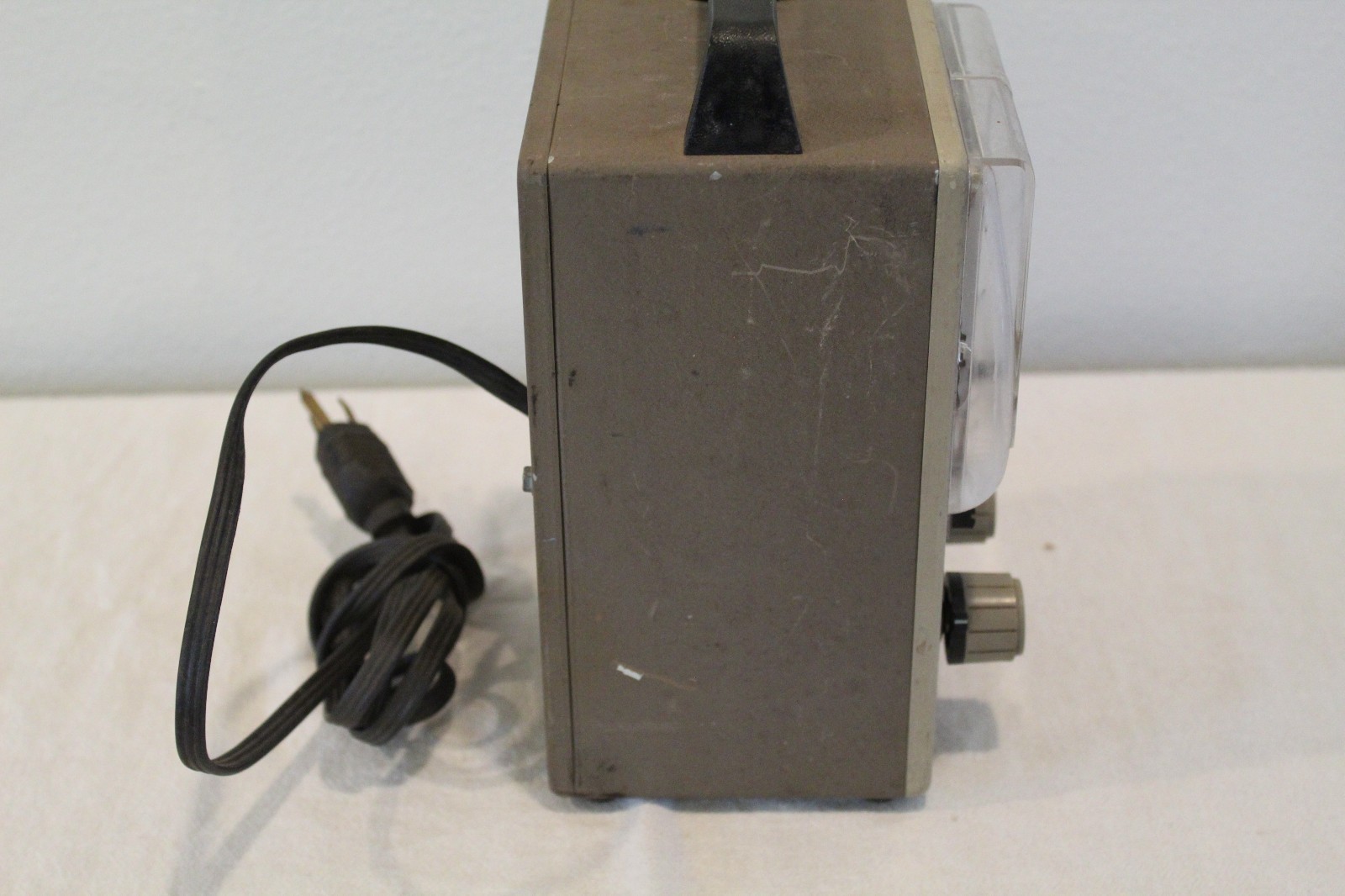 Heathkit Model IM-18 VTVM Vacuum Tube Voltmeter
