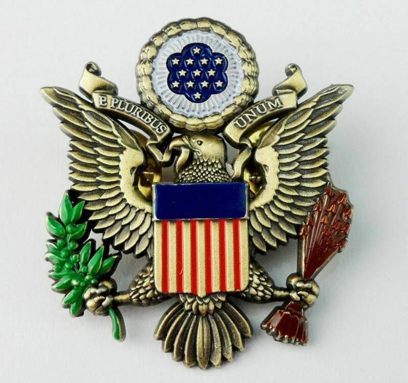 Seal of the President of the United States Presidential Eagle Badge Pin Golden