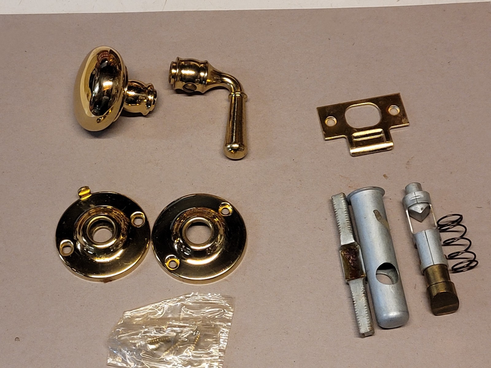 Dexter Screen/Storm Door Lock Brass #1159 NOS