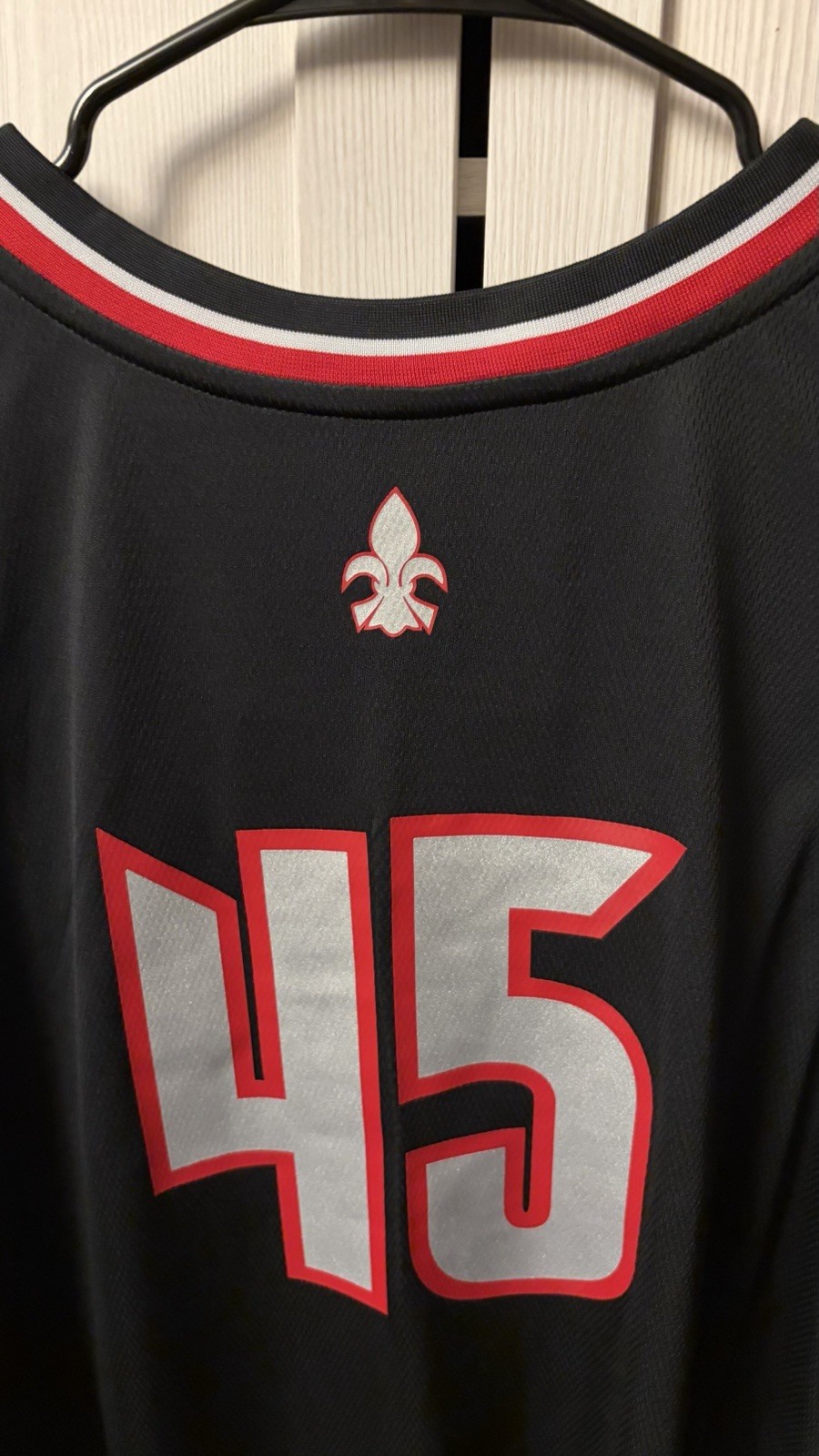 NWT Louisville Cardinals Men’s Adidas Basketball Jersey Size XL NCAA #45 Black