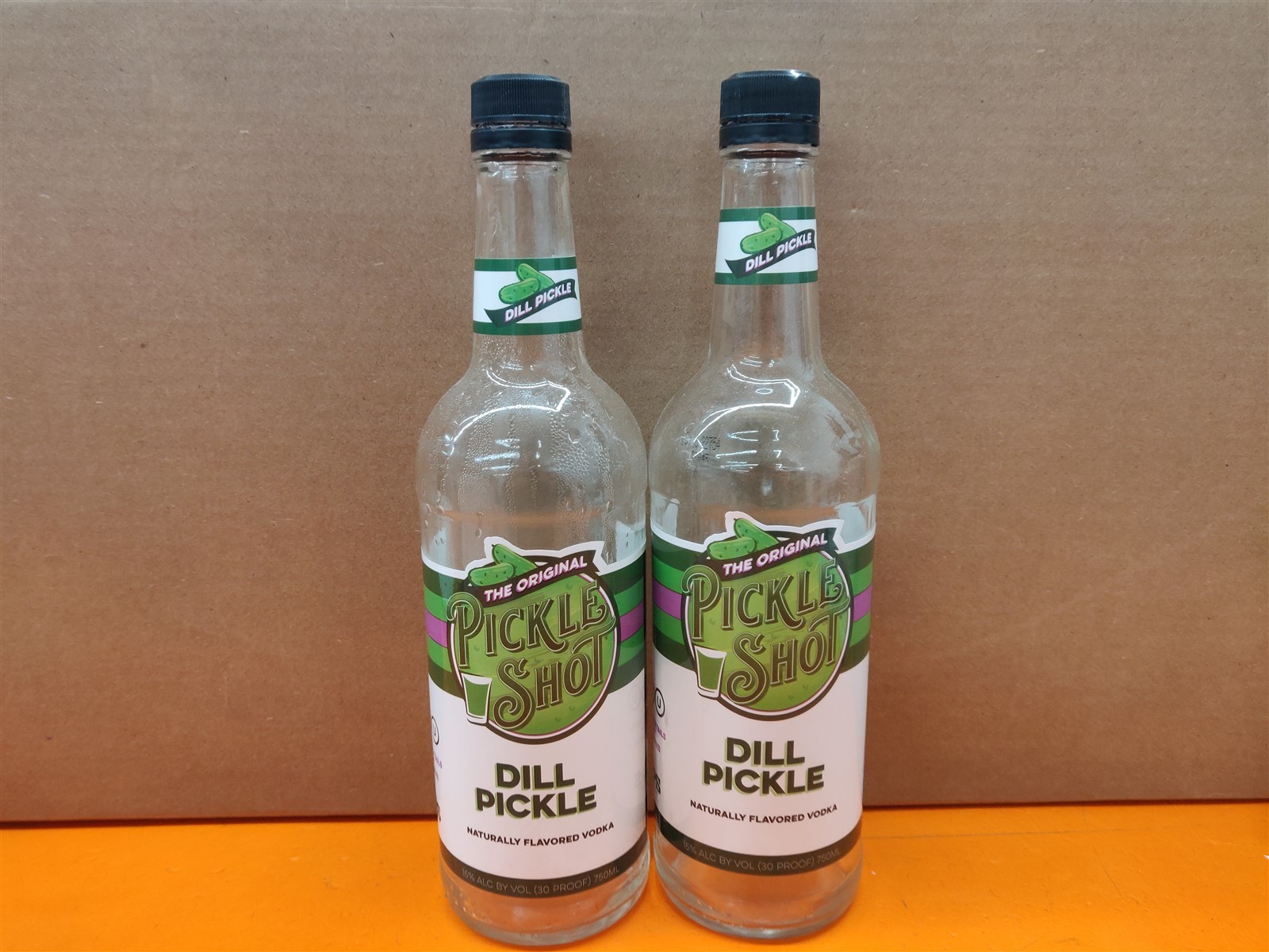 ⭐️⭐️⭐️⭐️⭐️ TWO *Empty* 750mL Dill Pickle Shot Vodka Glass Craft/Display Bottle