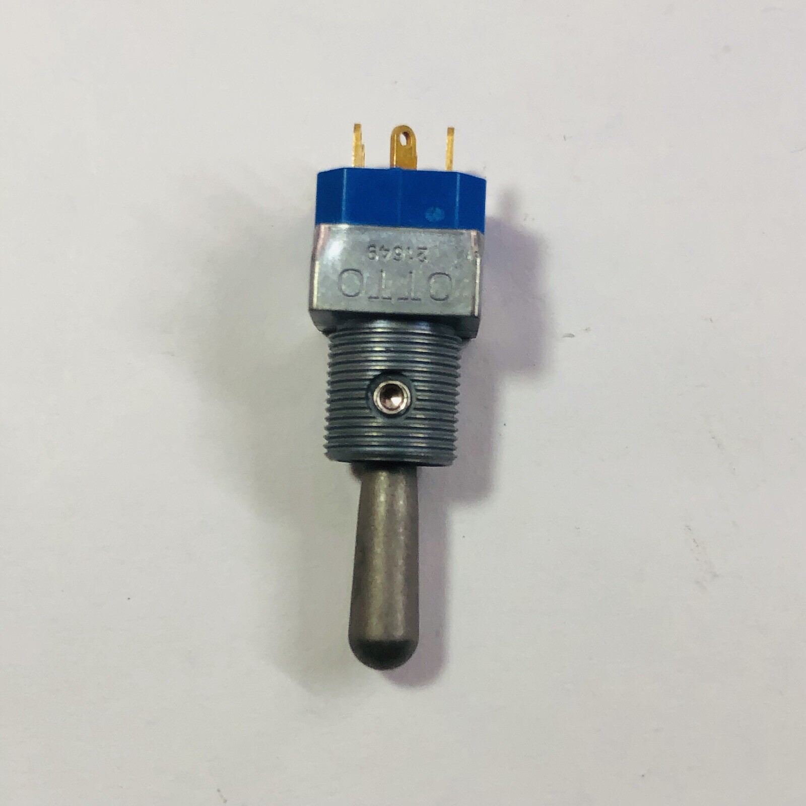 TE MINIATURE TOGGLE SWITCH TE-11261