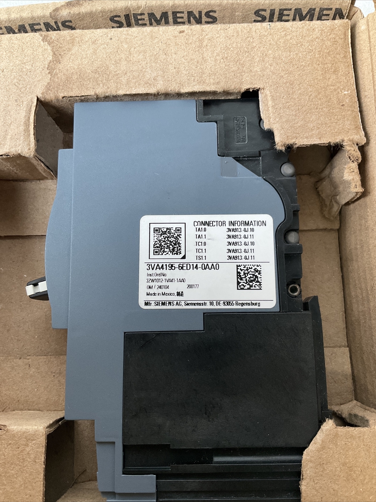 (1) NEW Siemens 3VA4195-6ED14-0AA0 1p 15a Circuit Breaker - New Takeup