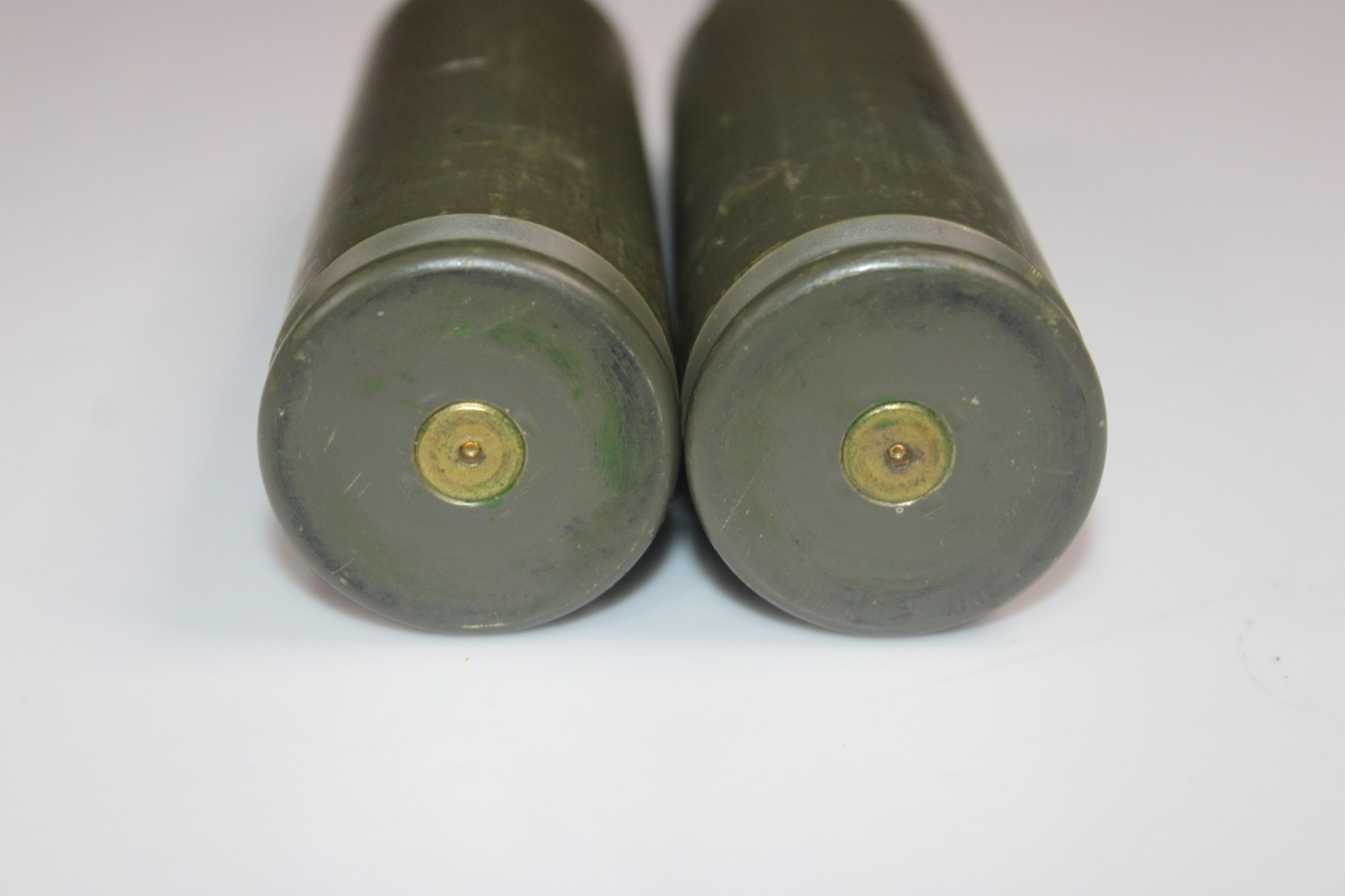 2 empty 25 mm Fired Shell Case casings PAPERWEIGHTS display