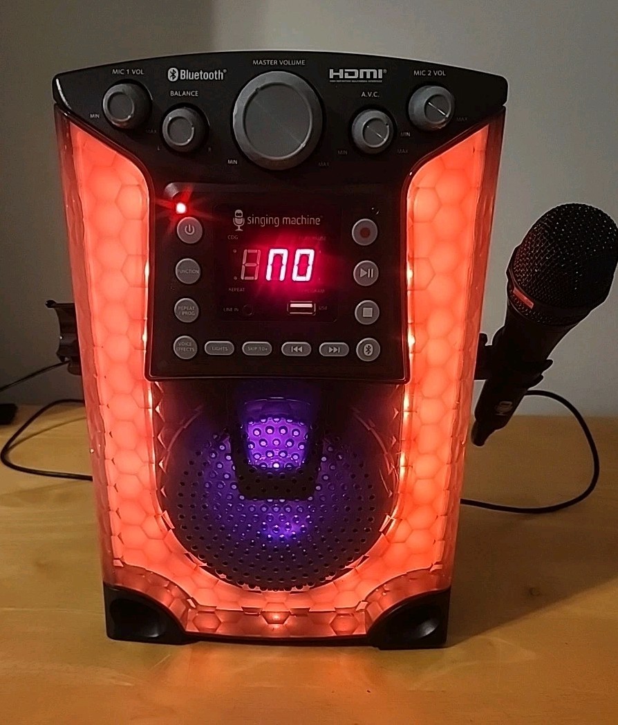 The Singing Machine Karaoke Bluetooth CD&G # SML633BK LED Lights 1 Microphone