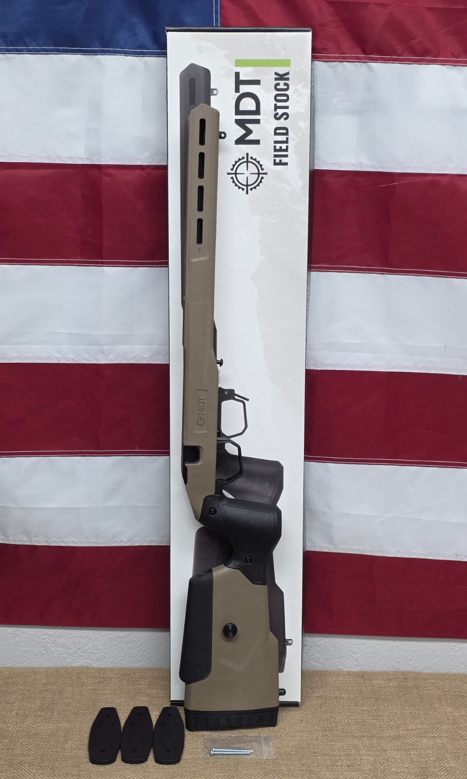 MDT Field Stock Rifle Chassis System For Savage MKII, RH, FDE - 108666-FDE