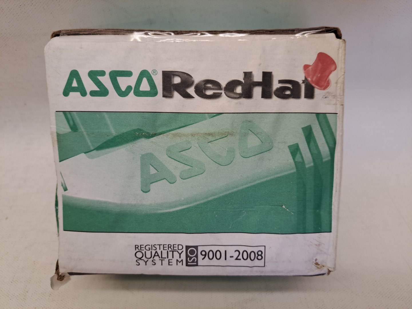 ASCO RedHat 8210G035 2-way pilot-operated solenoid valve  NEW, open box