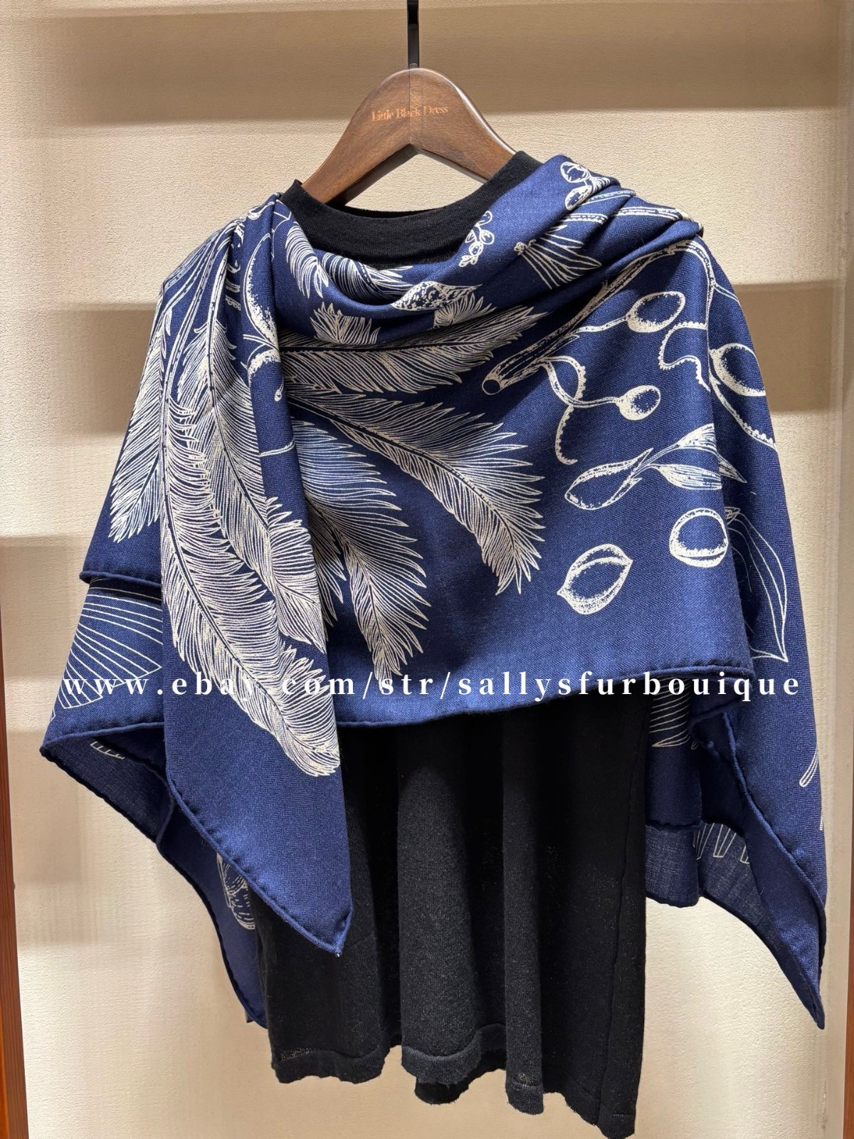 Sallys 70% Cashmere & 30% Silk Wrap Scarf Palmtree Print Double Face Shawl 53"