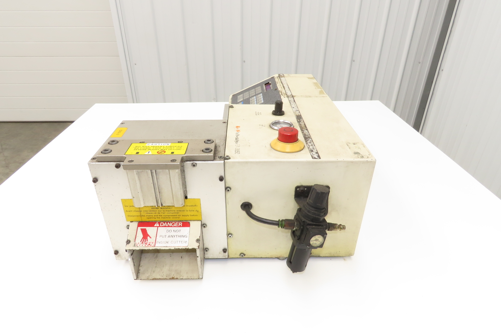 Schleuniger OC-3950 OmniCut Automatic Cutting Machine Wire Cable Fiber Optic