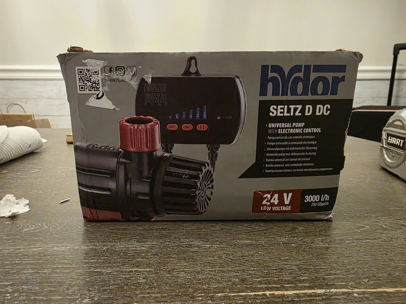 Hydor Seltz D DC Universal Pump With Electronic Control 24v 750 Gal/hr