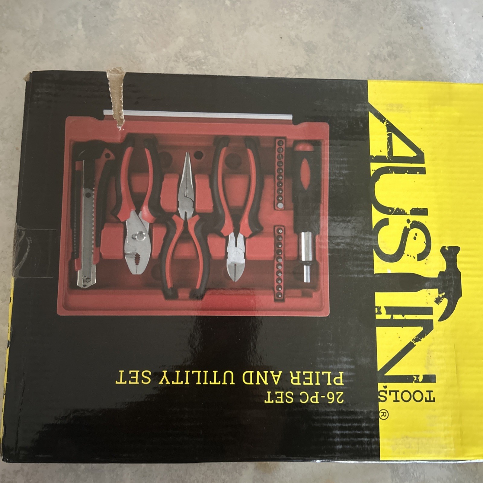 Austin Tools 26-Piece Plier And Utility Set NEW In Box. 20 Bits 6 Tools