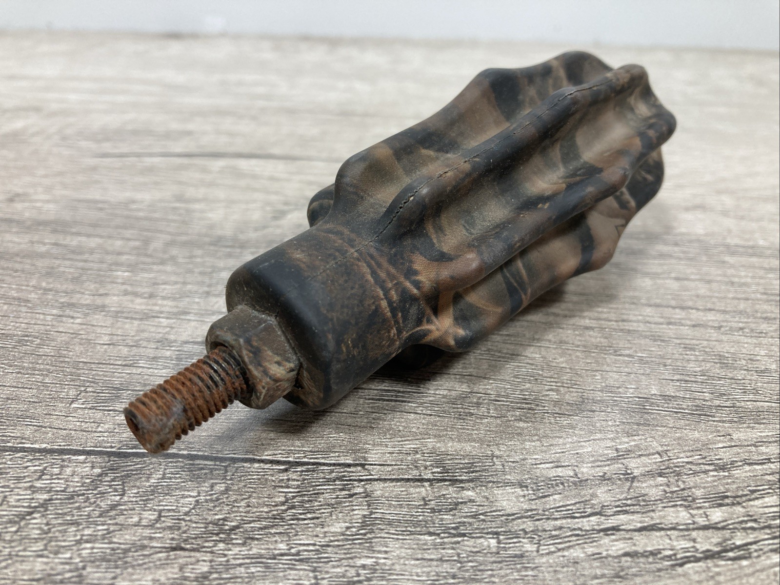 Apex Gear Archery 4.5" 4oz Attitude Universal Bow Stabilizer Lost Camo