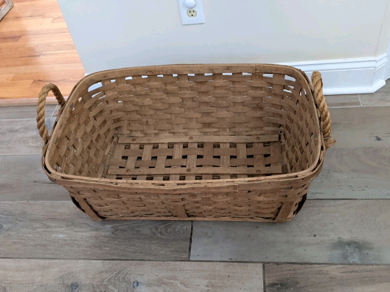 Vintage Day Basket Company Maryland Oak Wood Laundry Basket 28.5” x 20” x 10.5”