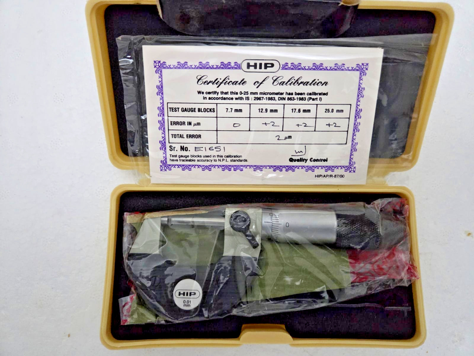 Baker MT103 - 137B Precision Outside Micrometer 0-25mm / 0.01mm Grad