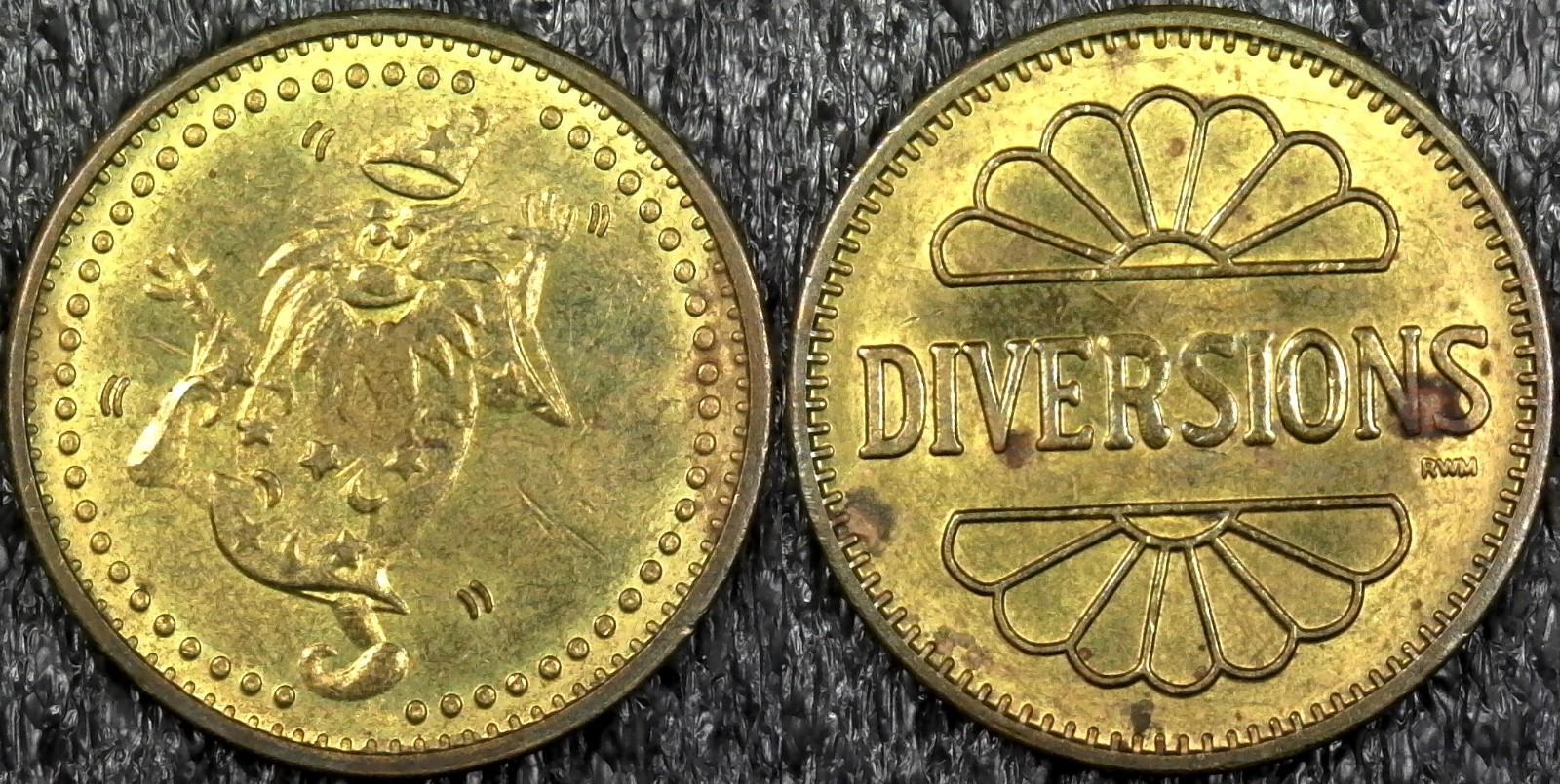 Dancing Wizard - Diversions Arcade Video Game Token 23mm (c613)