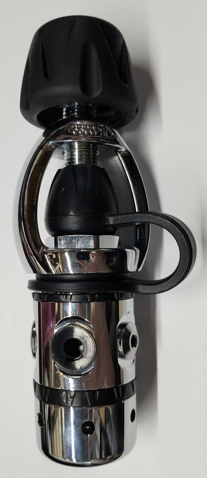 Open Box ScubaMax FG-11AS Classic Piston 1st stage Yoke Regulator