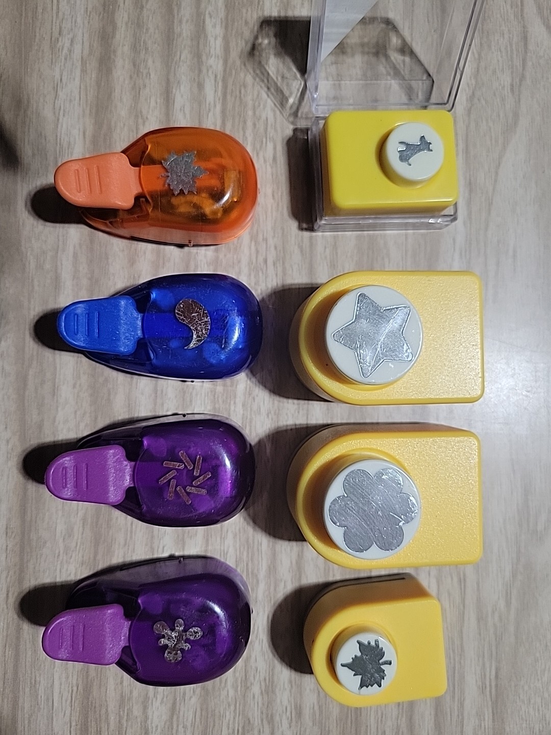 Lot of 8  Paper Punches Dog Star Leaf Flower And More Party Crafts Scrapbook