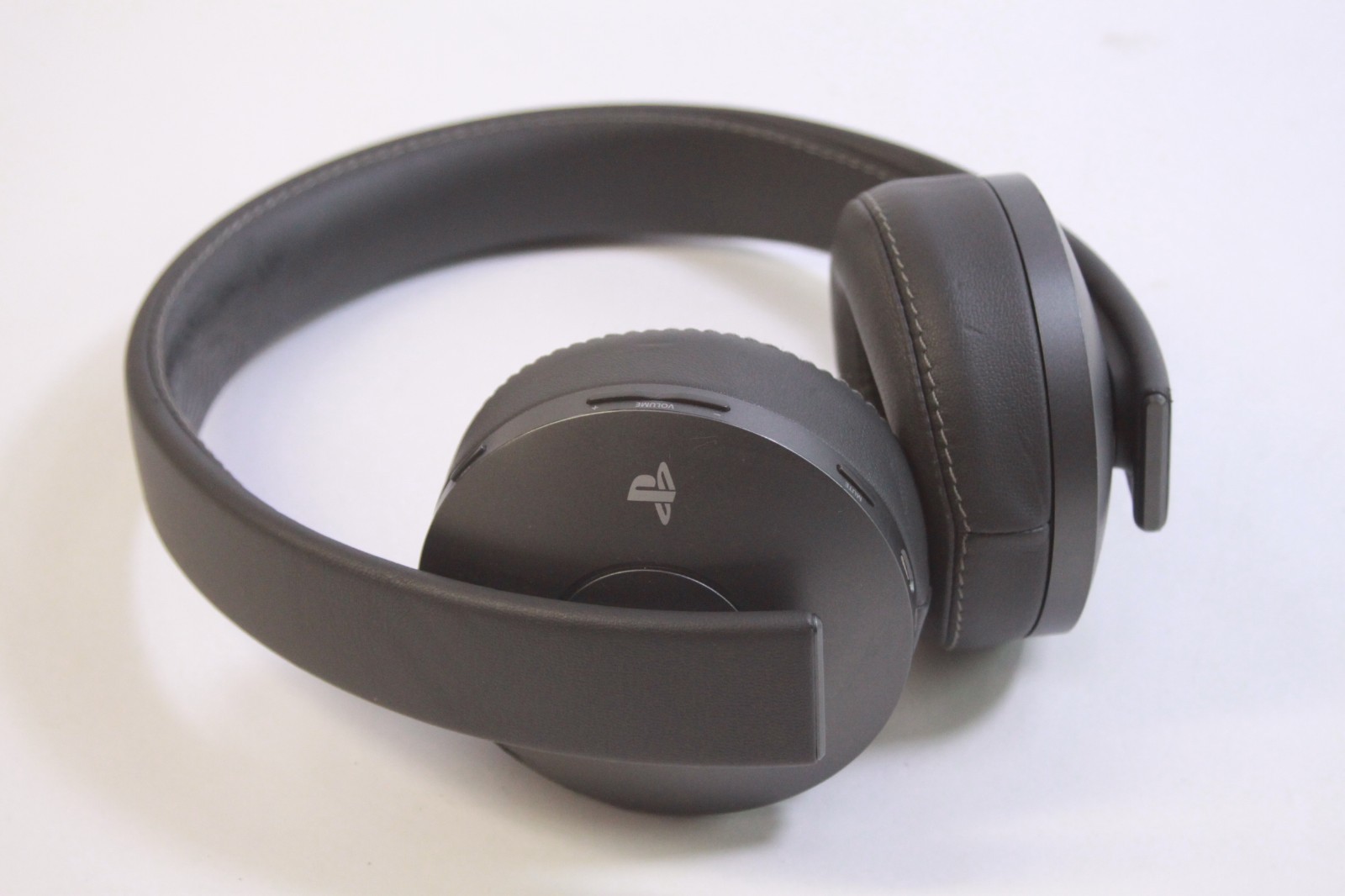 PlayStation 4 Gold Wireless Headset PS4 No Dongle - Black CUHYA-0080 Last of Us