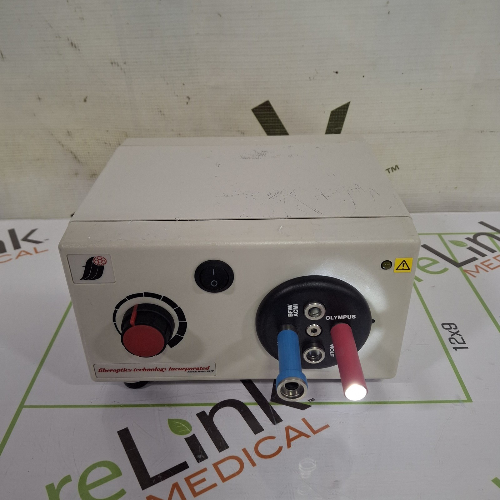 Fiberoptics Technology, Inc. LO-50 LED Lightsource