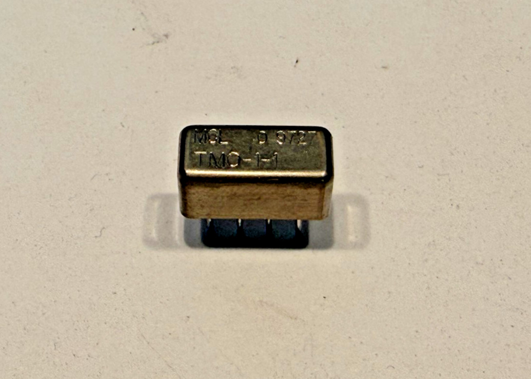TMO1-1, MINI-CIRCUITS 0.15 MHZ - 400 MHZ RF TRANSFORMER