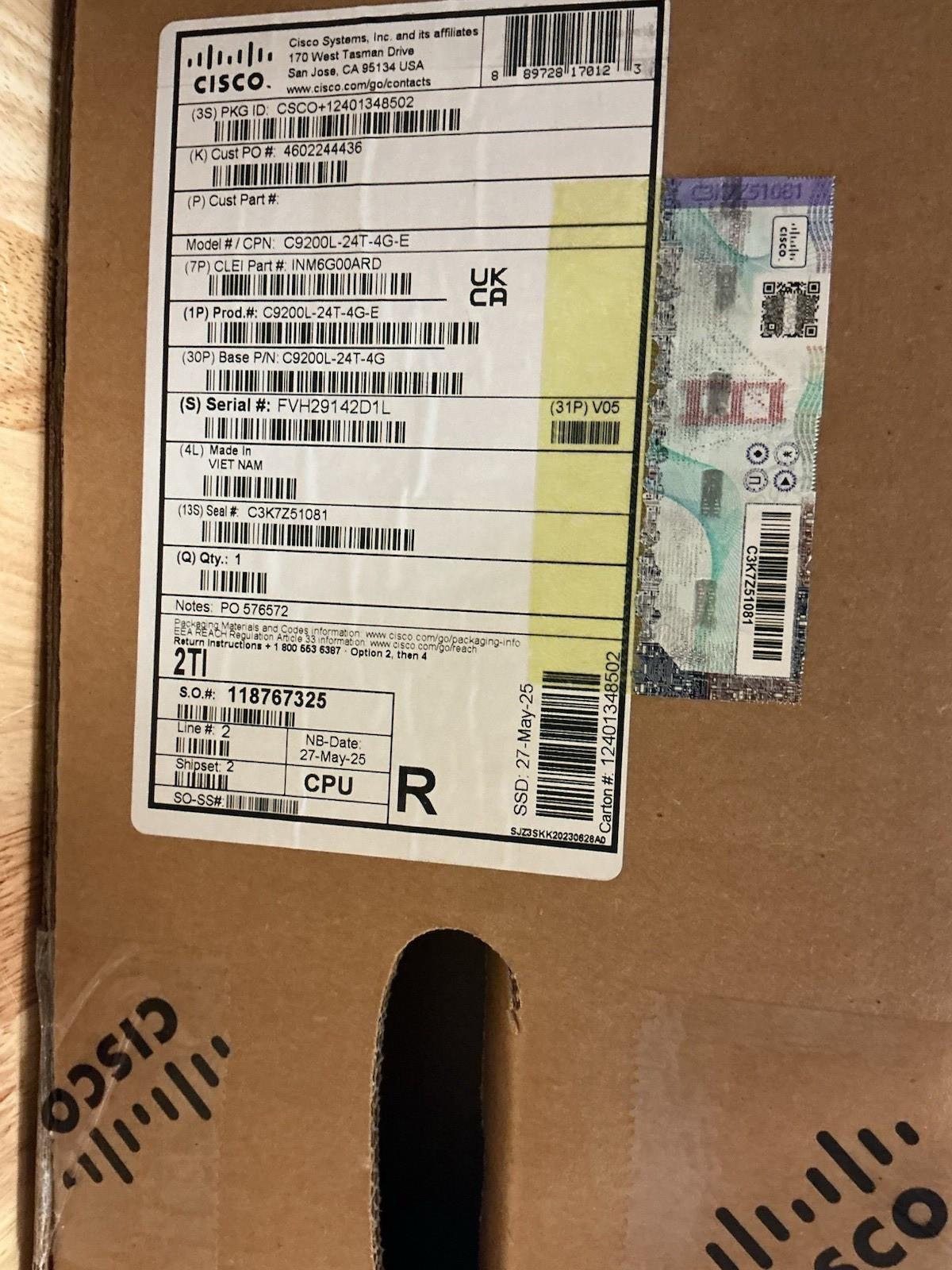 NEW! Cisco Switch C9200L-24T-4G-E