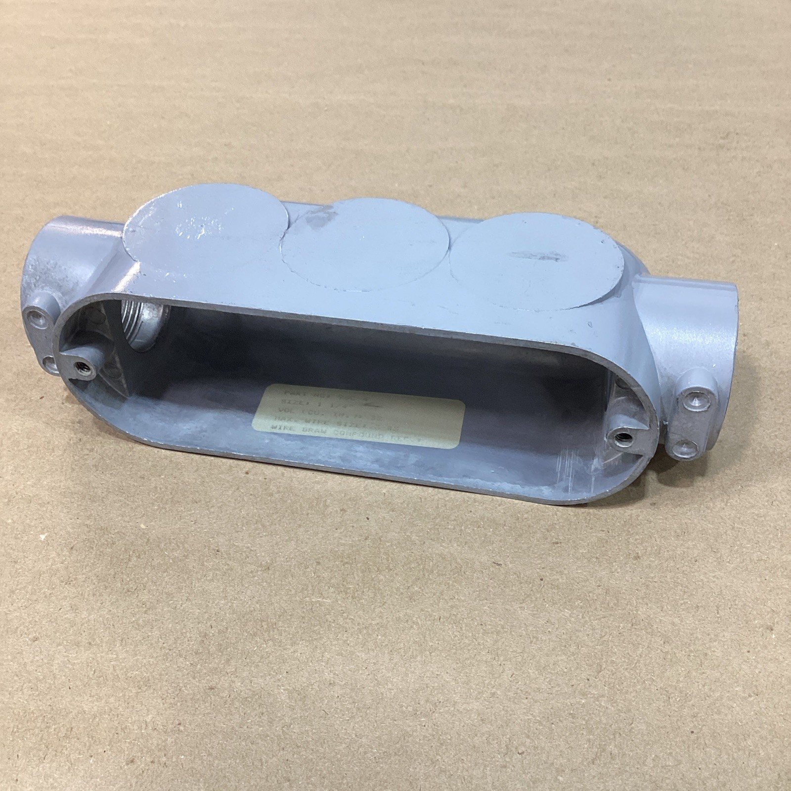 Halex 96C-4 1-1/4" Rigid Conduit Outlet body Inline