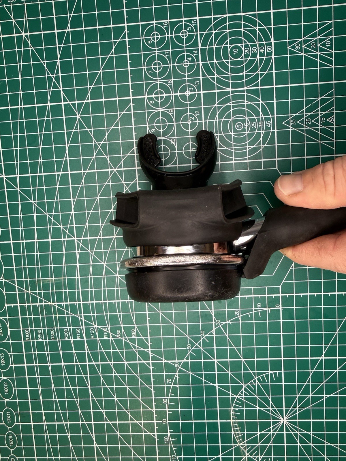 Mares MR22 Abyss DFC Scuba Diving Regulator - Yoke