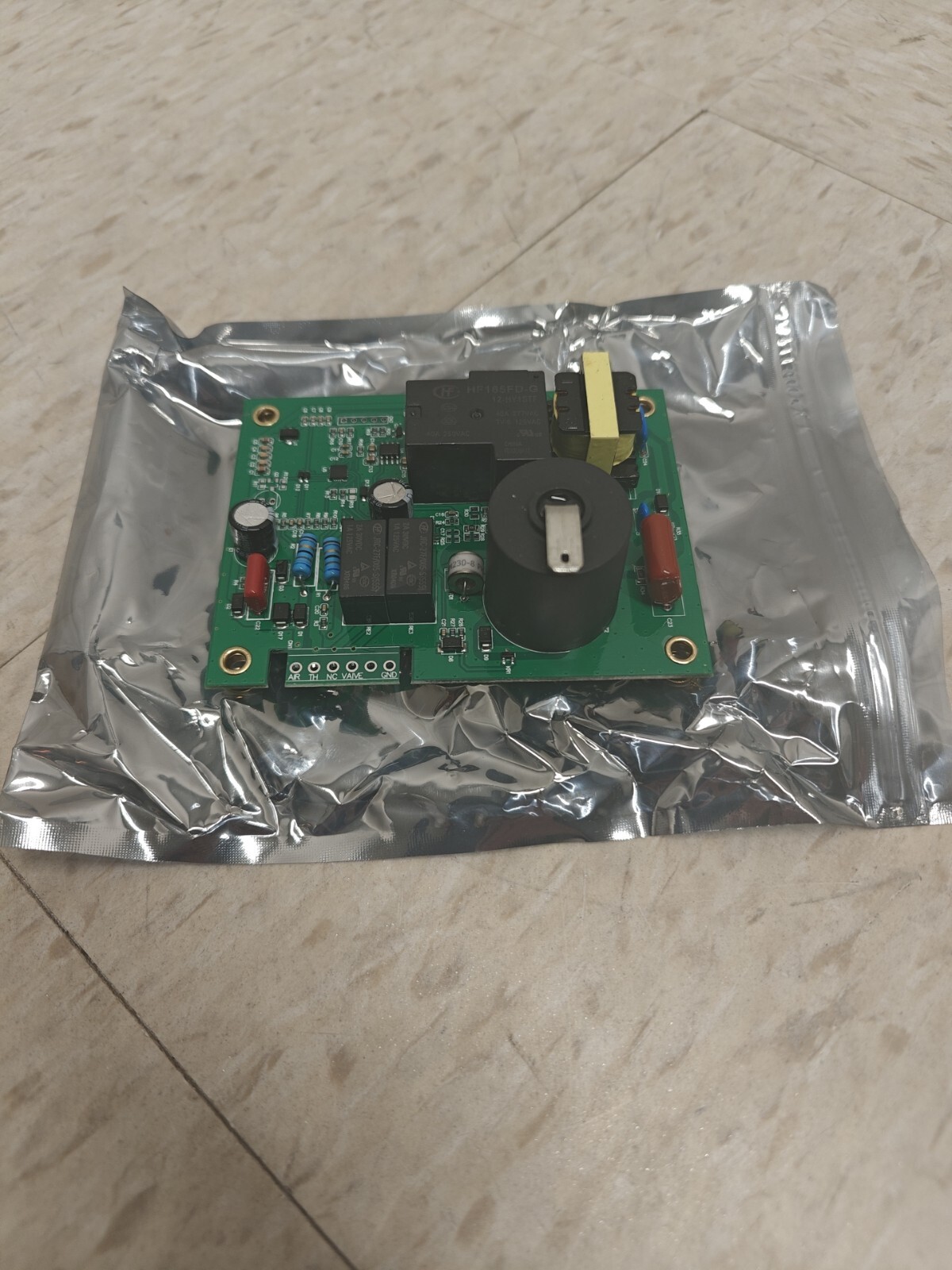 520814 520820 520871 Circuit Board Fits Suburban Furnace and Water Heaters