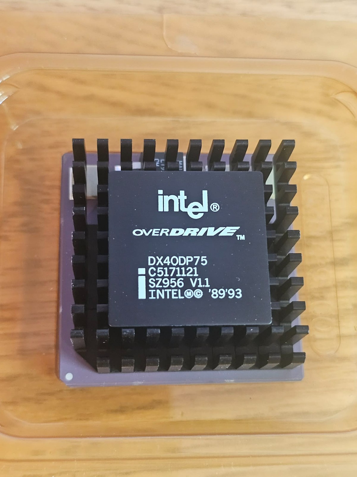 NICE NEW Rare Vintage Retro Upgrade SZ956 Intel DX40DP75 OverDRIVE CPU Processor