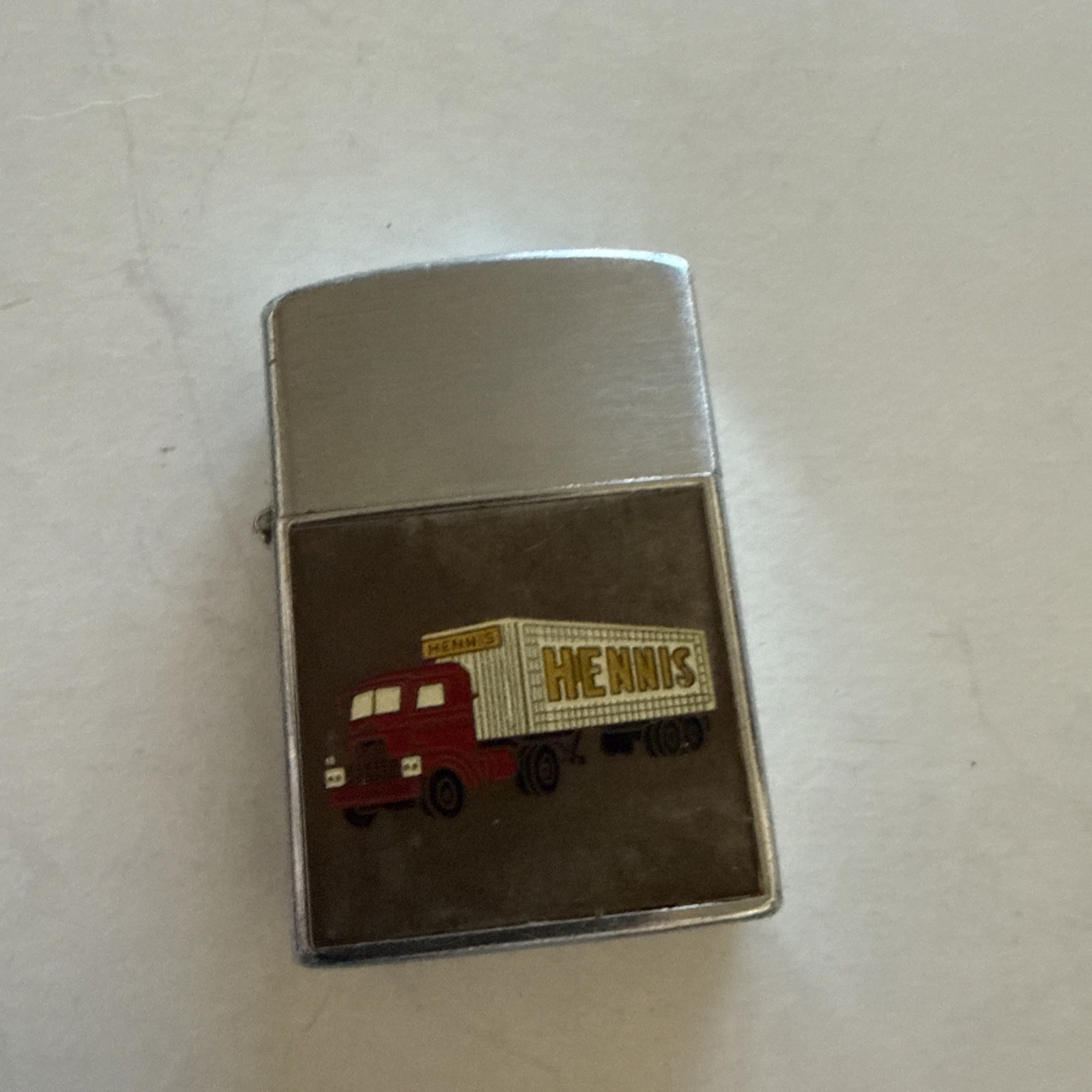 Vintage Noble KYMC "Hennis" Lighter