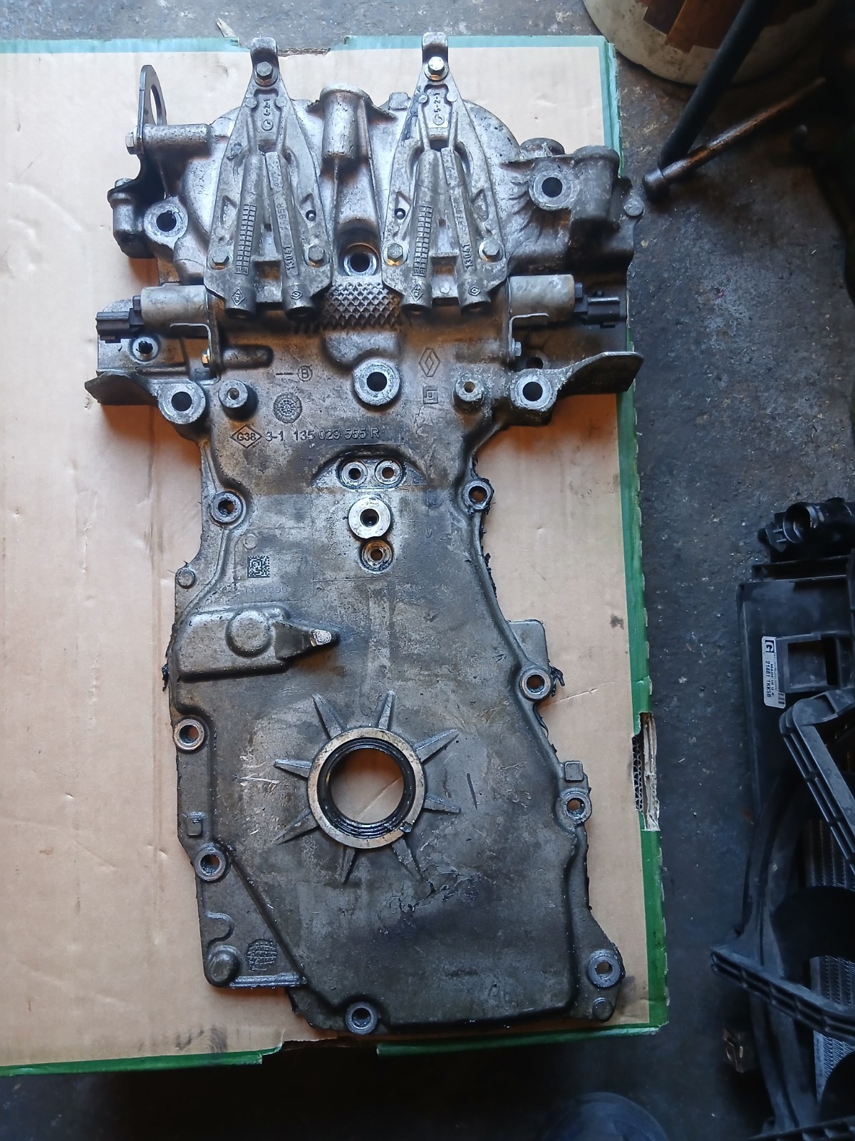 Nissan Qashqai Juke Pulsar 1.2L HR12DDT Engine Timing Cover 14-19 135020196R