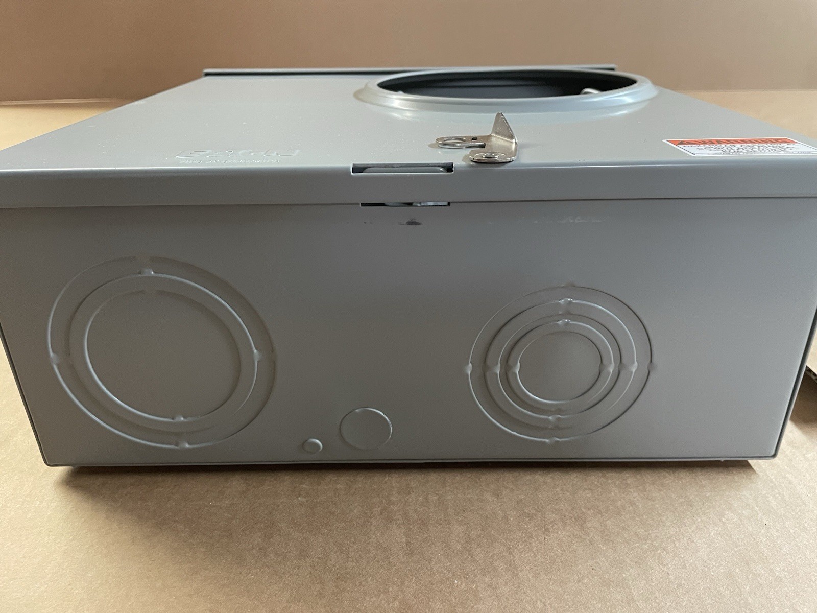 200A 600v 1 phase Meter Socket " underground only " UTRS223ACH