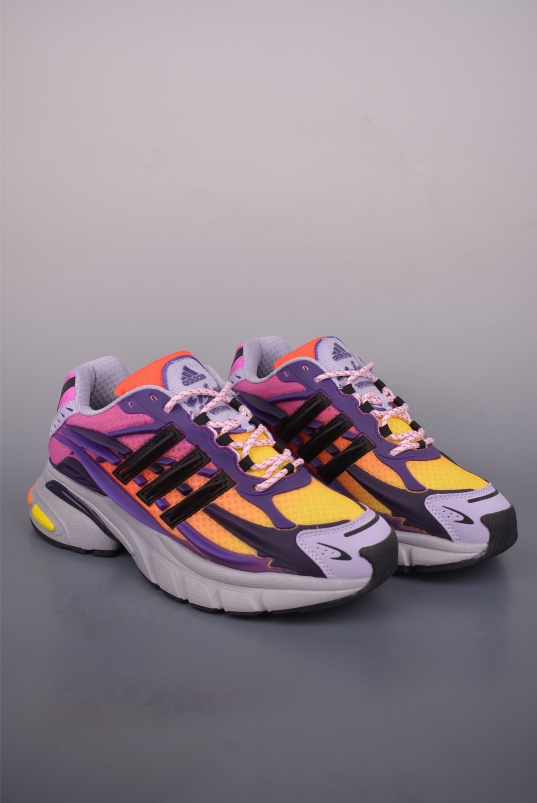 JP9275 Pharrell adidas Adistar Jellyfish