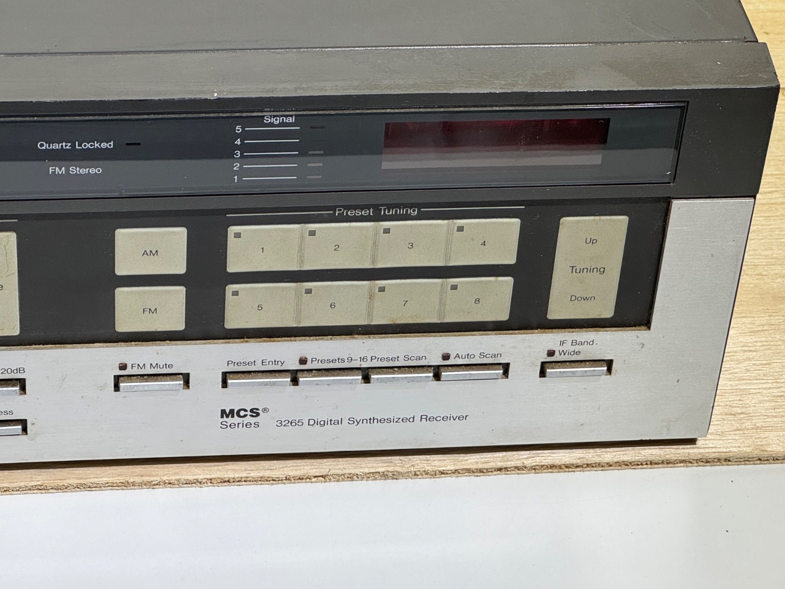 MCS Modular Component Systems AM/FM Tuner Stereo Receiver Model 3265 Sold AS-IS