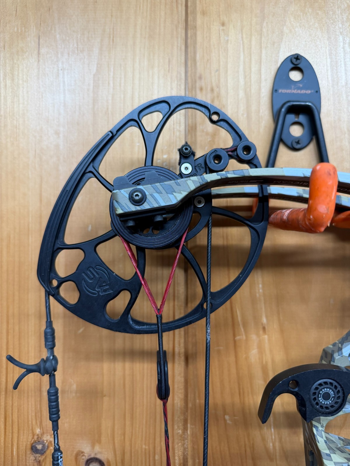 Mathews Vertix Right Hand Combo