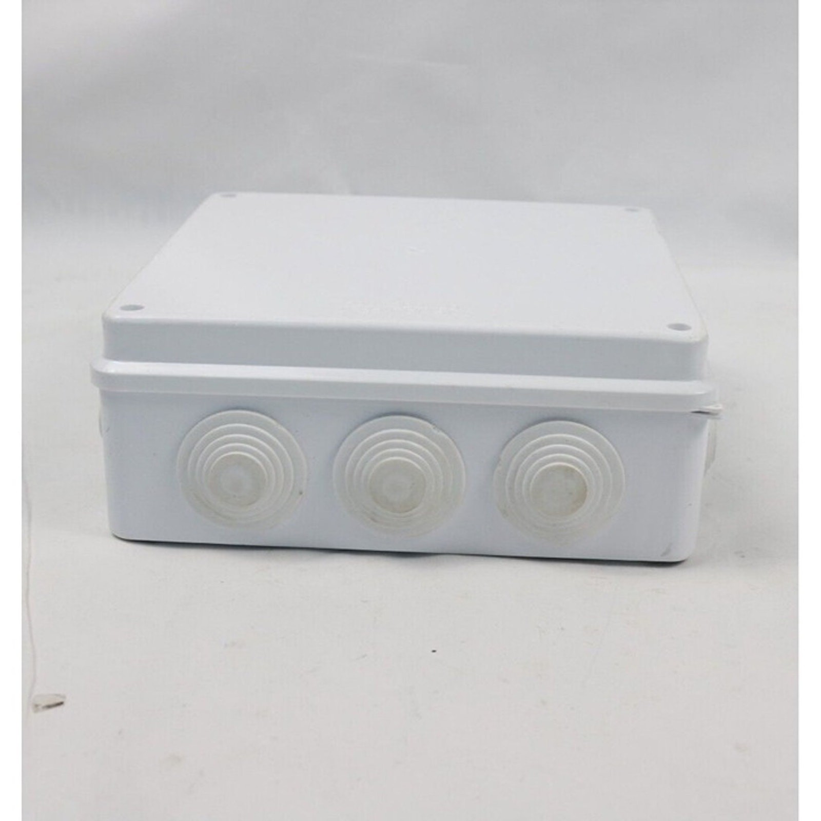 Junction Box, IP65 Waterproof and Dustproof, Universal Electrical Enclosure