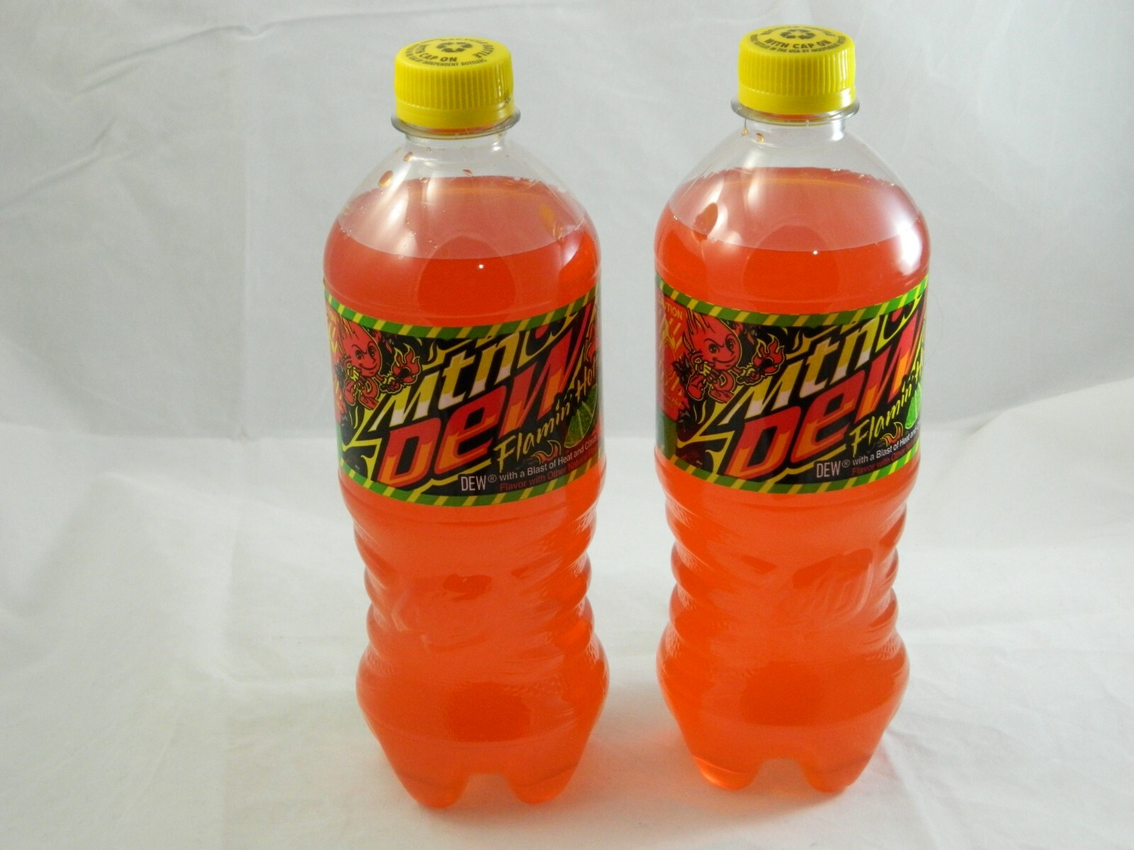Mountain Dew Flamin Hot Full 20 Oz Bottle Brand New MTN FREE S&H
