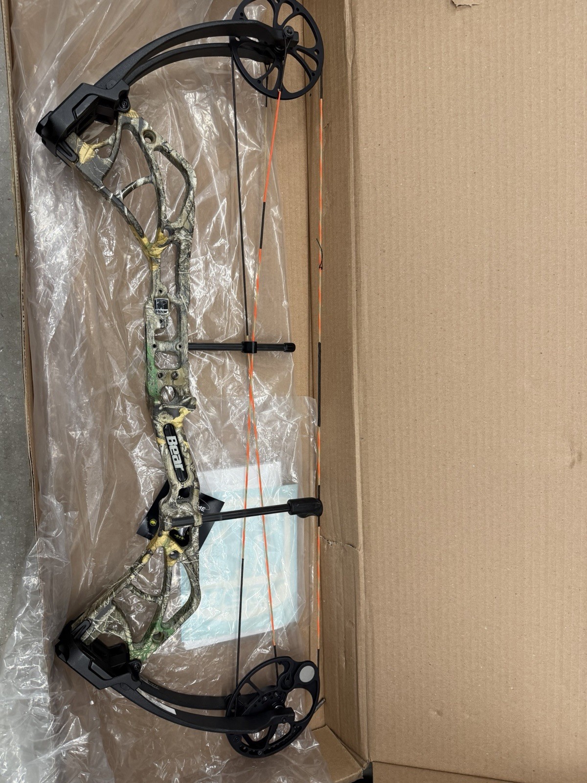 Bear Archery Compound Bow RTH series