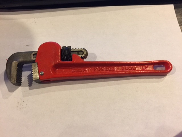 BRAND NEW 8" DROP FORGED PIPE WRENCH HEAVY DUTY AND READY TO USE! MADE IN TAIWAN