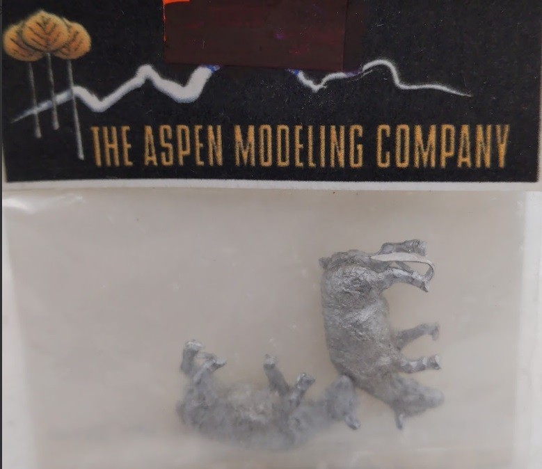 Aspen Modeling Company S-21 S Sheep Feeding Metal Unpainted Figures (Pack of 2)