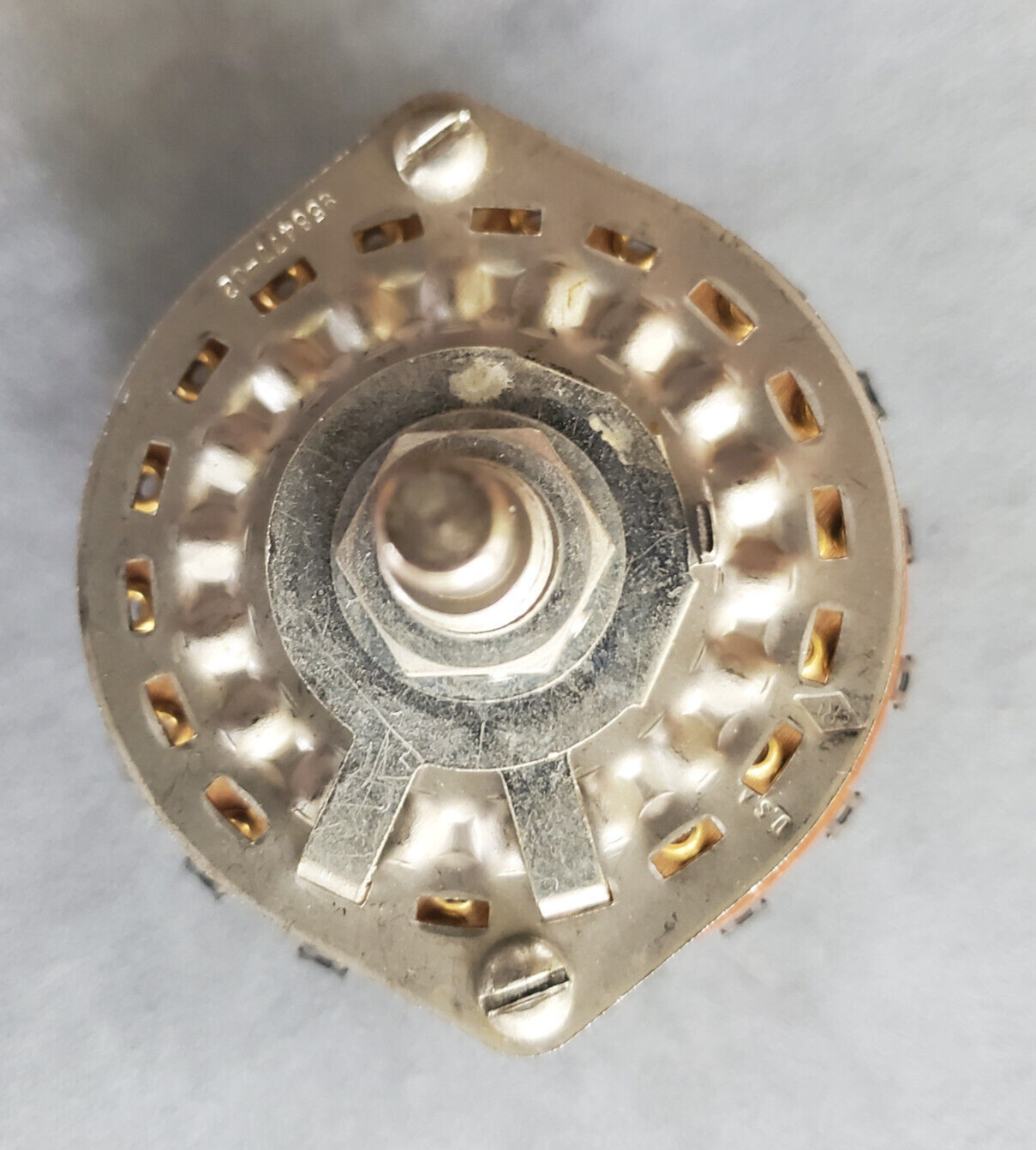 958477-02 Centralab 4 Wafer 1 Pole 18 Position Switch