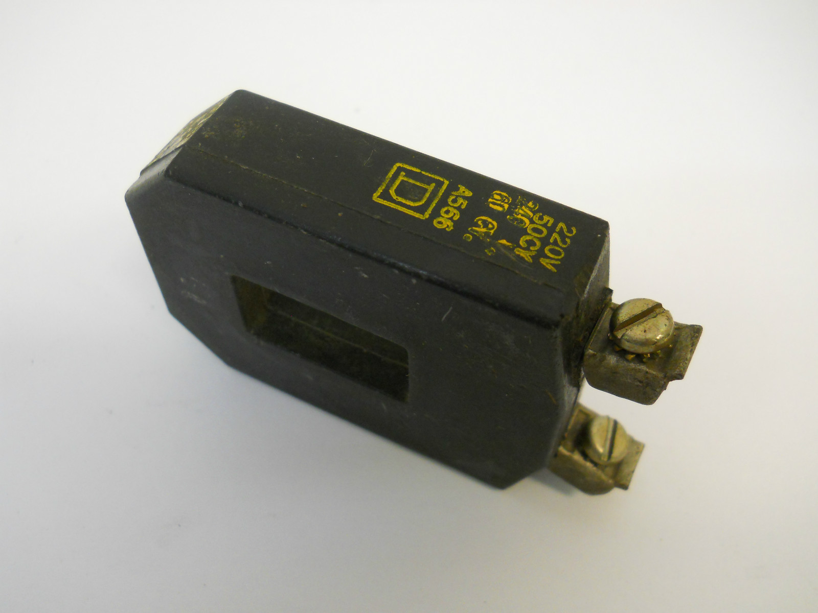 SQUARE D A566 FACTORY REPLACEMENT COIL 220/240V  NOS CONDITION NO BOX