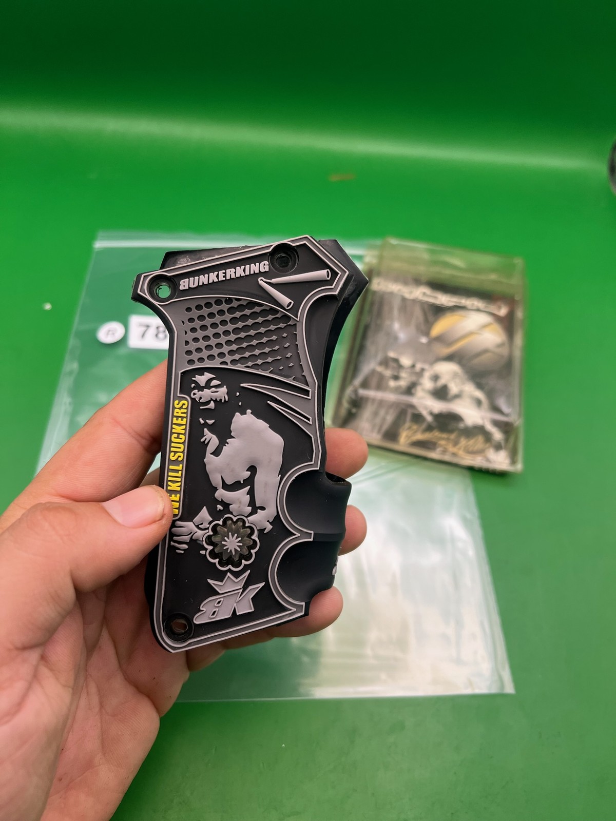 Black Bruce Lee Hybrid Grips