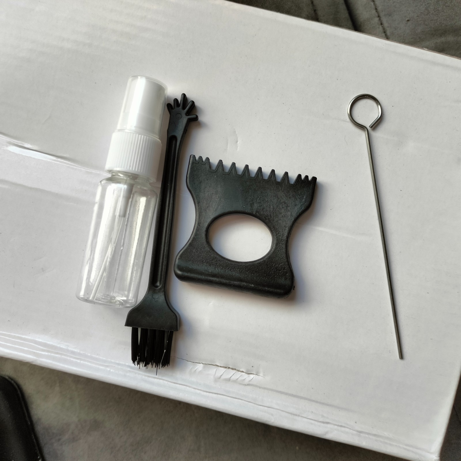 Cigarette Rolling Machine w/ Accessories - Manual - Fits Most Cigarette Tubes