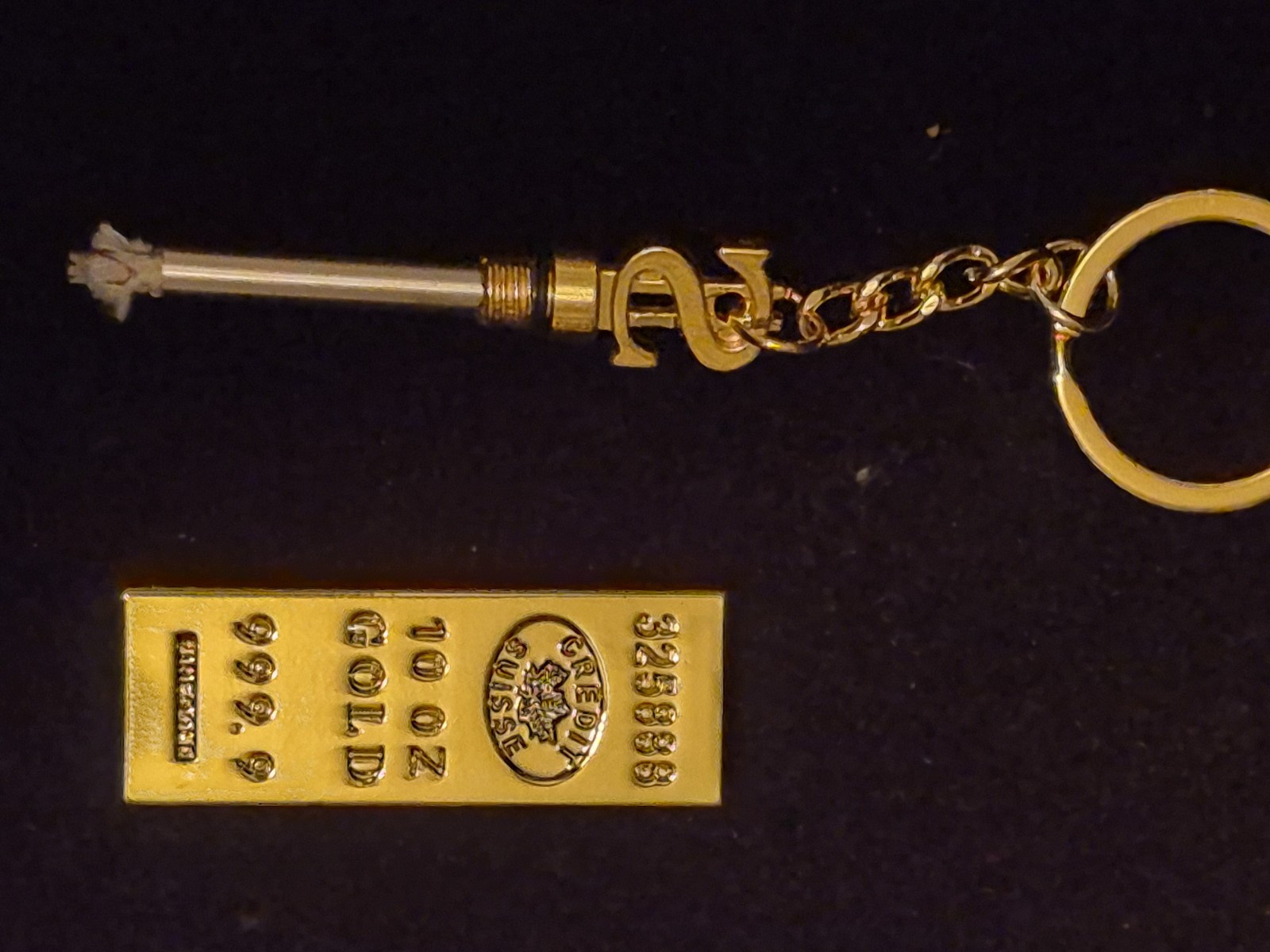 10000 Matches Gold Bar Keychain Kerosene Lighter Waterproof Reusable EDC Tool